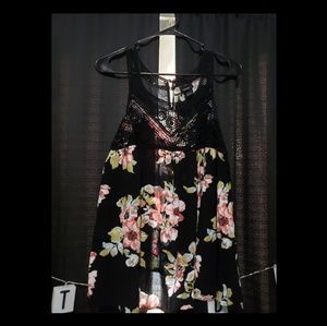 Cute Torrid flowy tank